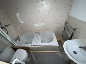 Photo 4- click for photo gallery